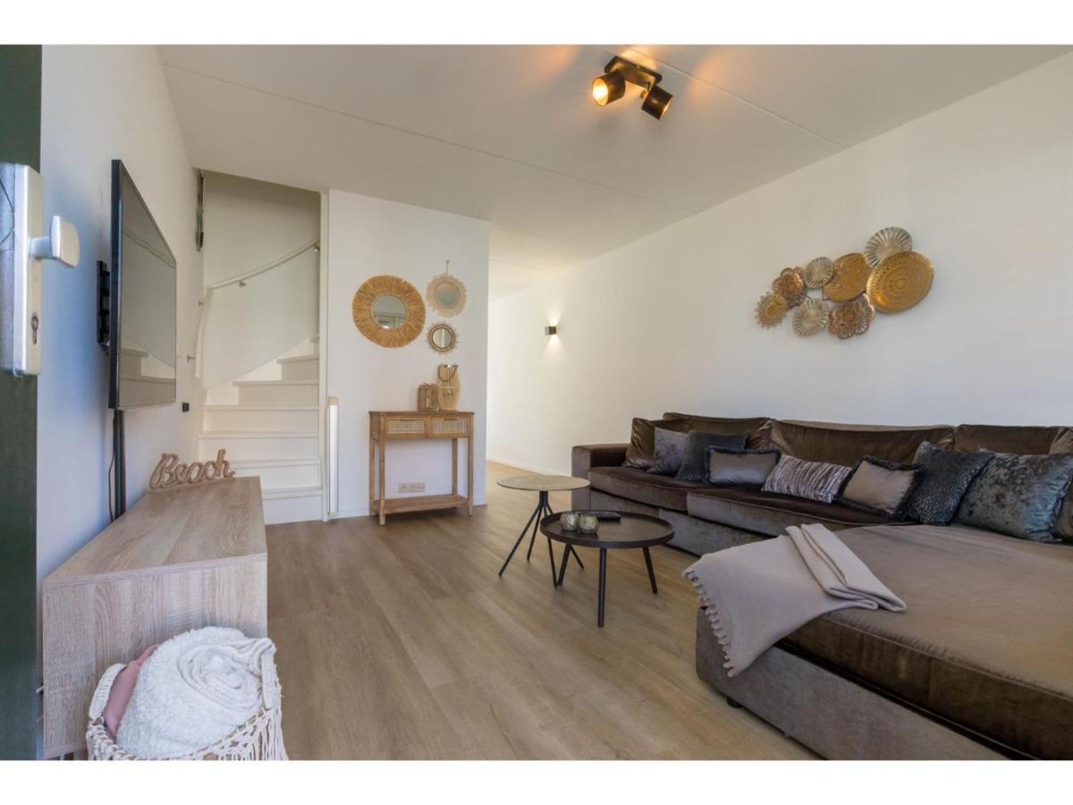 Quietly Located House Within Walking Distance Of The Beach ドンブルグ エクステリア 写真