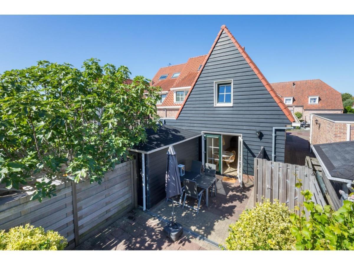 Quietly Located House Within Walking Distance Of The Beach ドンブルグ エクステリア 写真