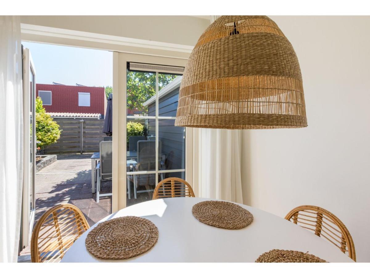 Quietly Located House Within Walking Distance Of The Beach ドンブルグ エクステリア 写真